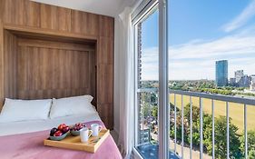 Estudio moderno con vista al Polo | Las Cañitas